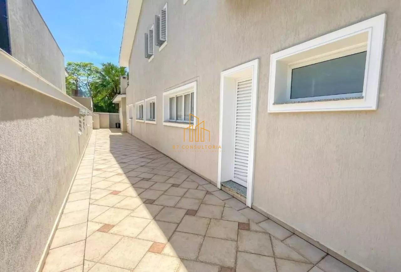 Casa de Condomínio à venda com 4 quartos, 560m² - Foto 29