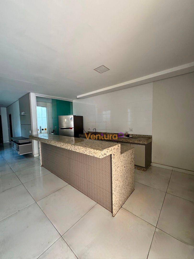 Casa à venda com 3 quartos, 105m² - Foto 17