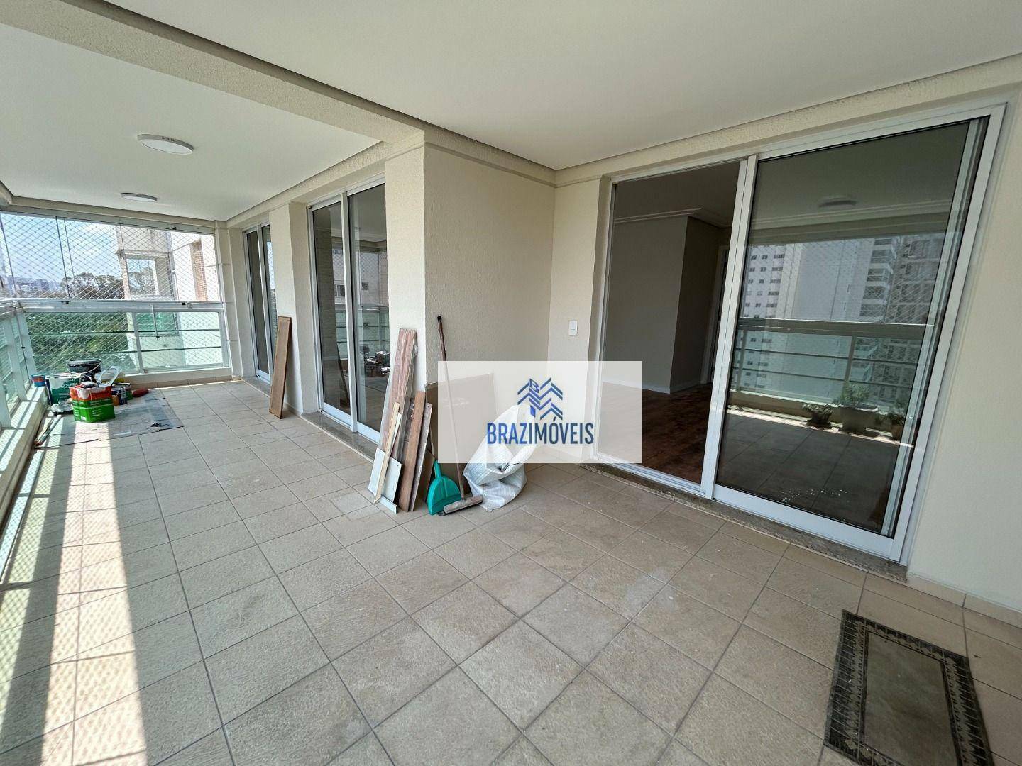 Apartamento à venda com 4 quartos, 177m² - Foto 7