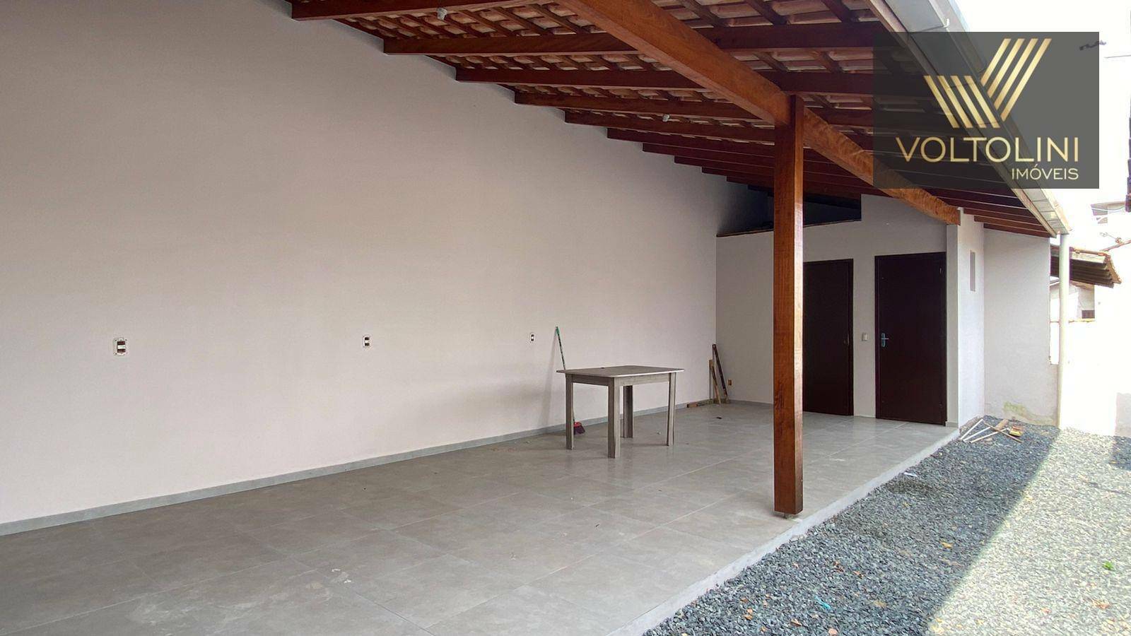 Casa à venda com 1 quarto, 80m² - Foto 6