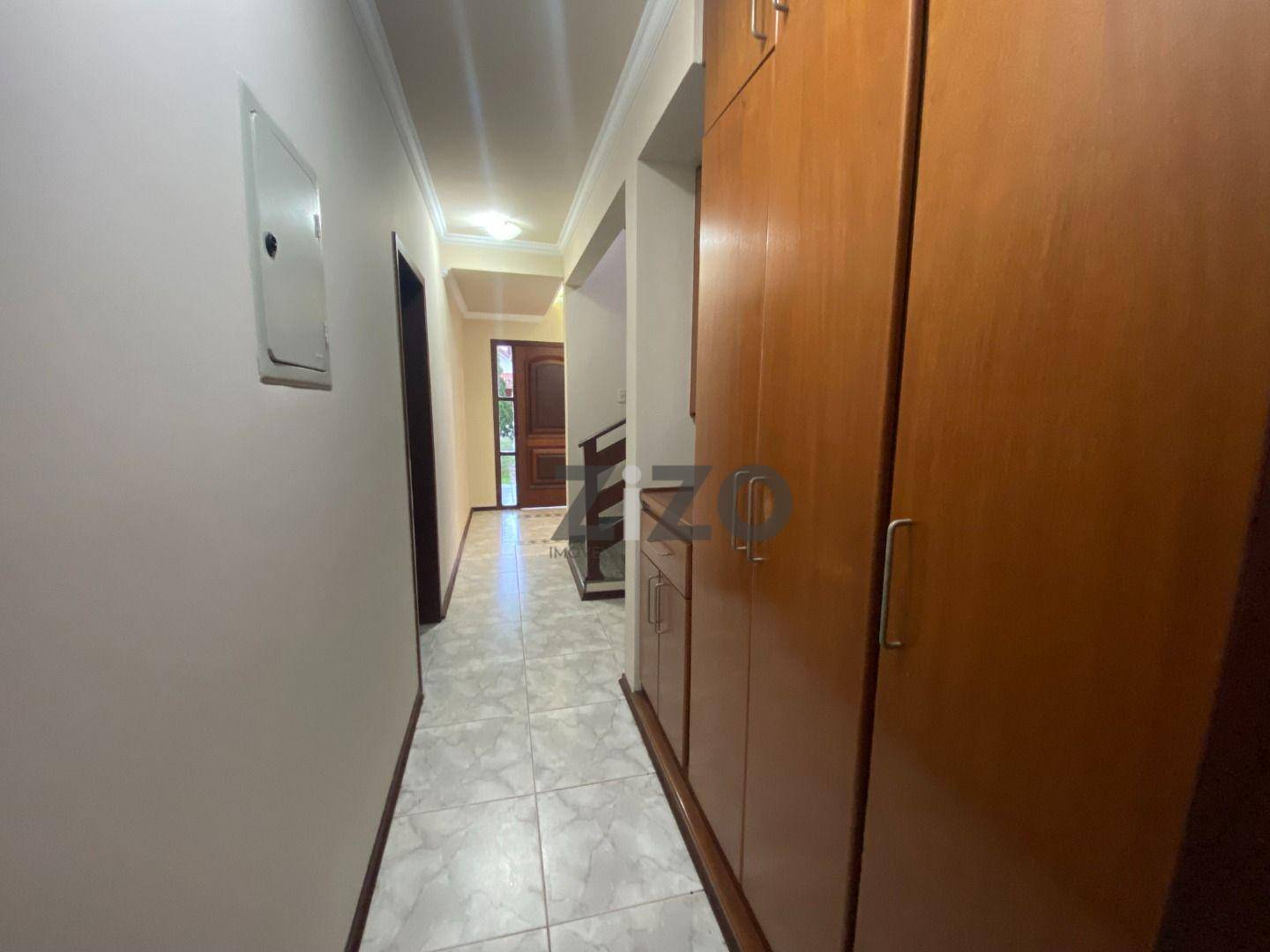 Casa de Condomínio para alugar com 5 quartos, 325m² - Foto 17