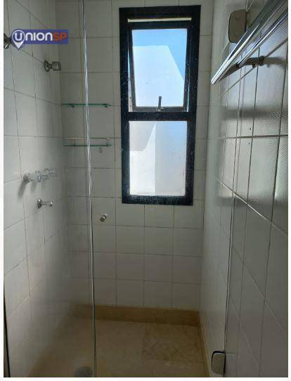 Apartamento à venda com 2 quartos, 70m² - Foto 29