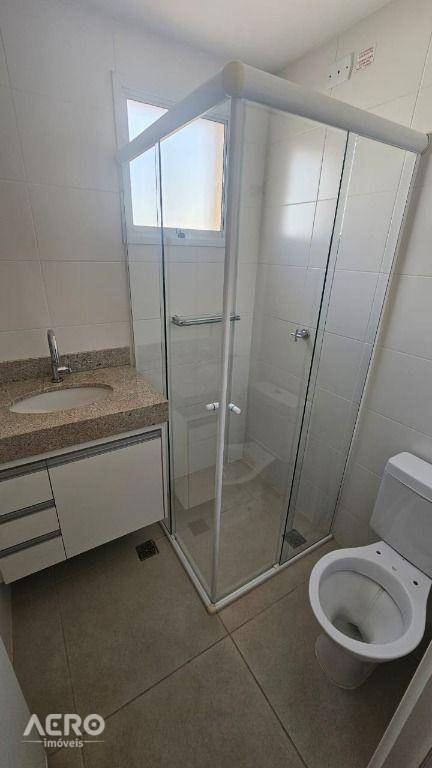 Apartamento para alugar com 2 quartos, 77m² - Foto 14