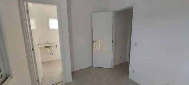 Sobrado à venda com 2 quartos, 60m² - Foto 12