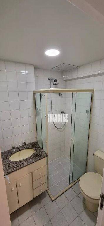 Apartamento à venda com 3 quartos, 70m² - Foto 11