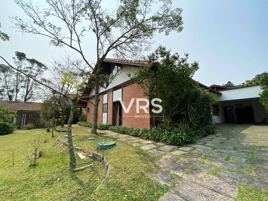 Casa de Condomínio à venda com 5 quartos, 504m² - Foto 2