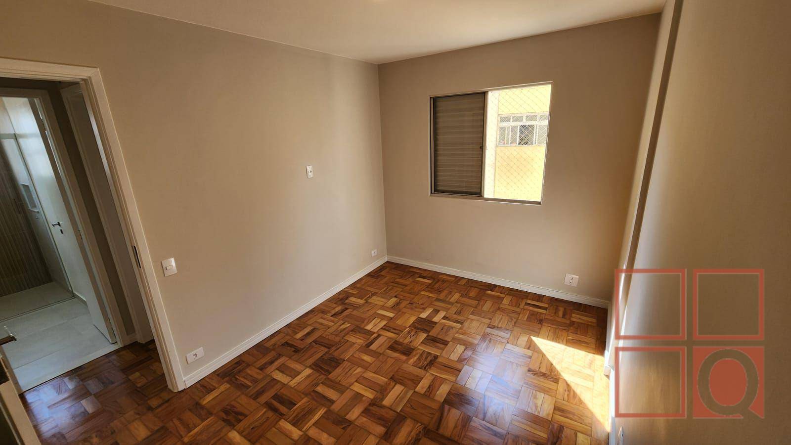 Apartamento à venda com 2 quartos, 67m² - Foto 9