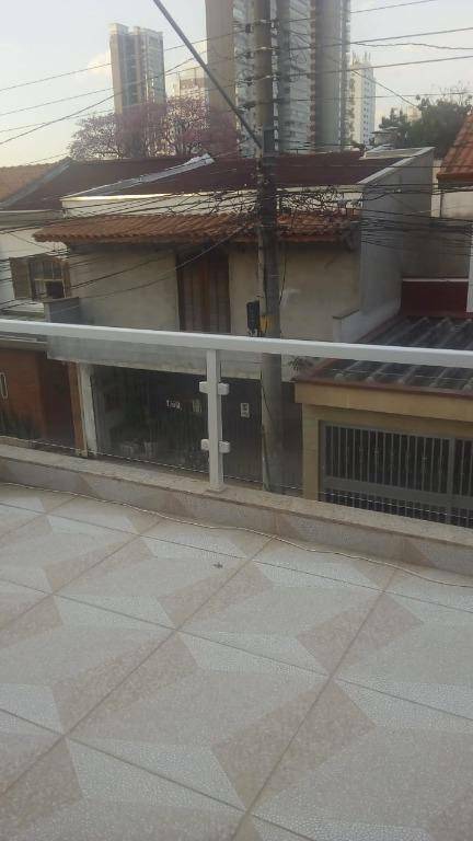 Sobrado à venda com 4 quartos, 250m² - Foto 2