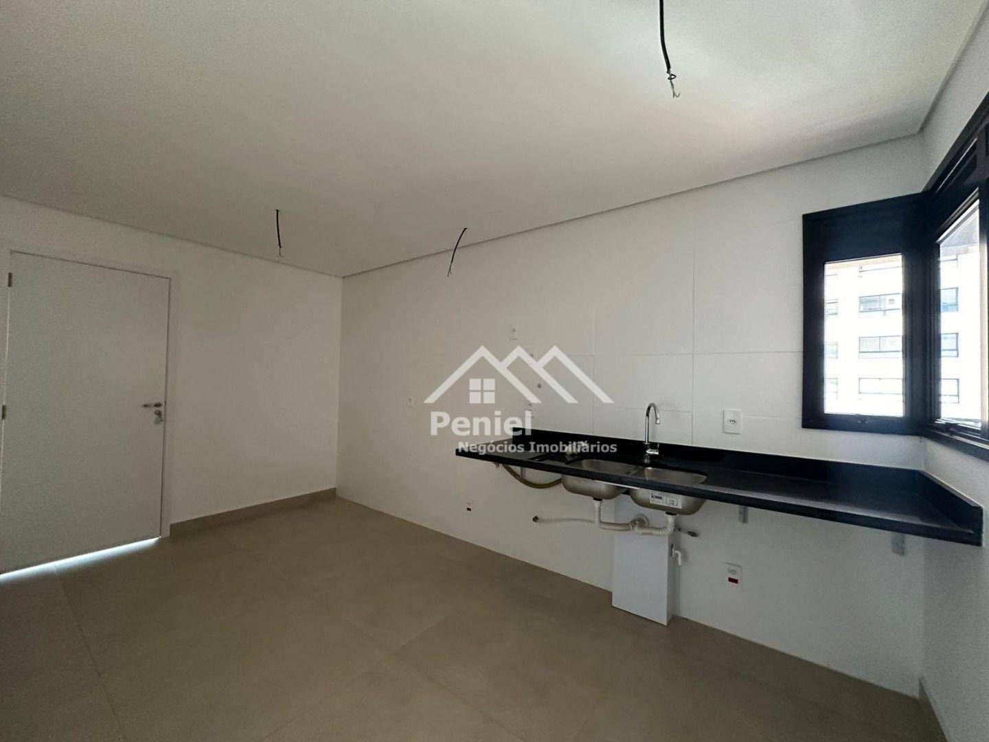 Apartamento à venda com 3 quartos, 151m² - Foto 10