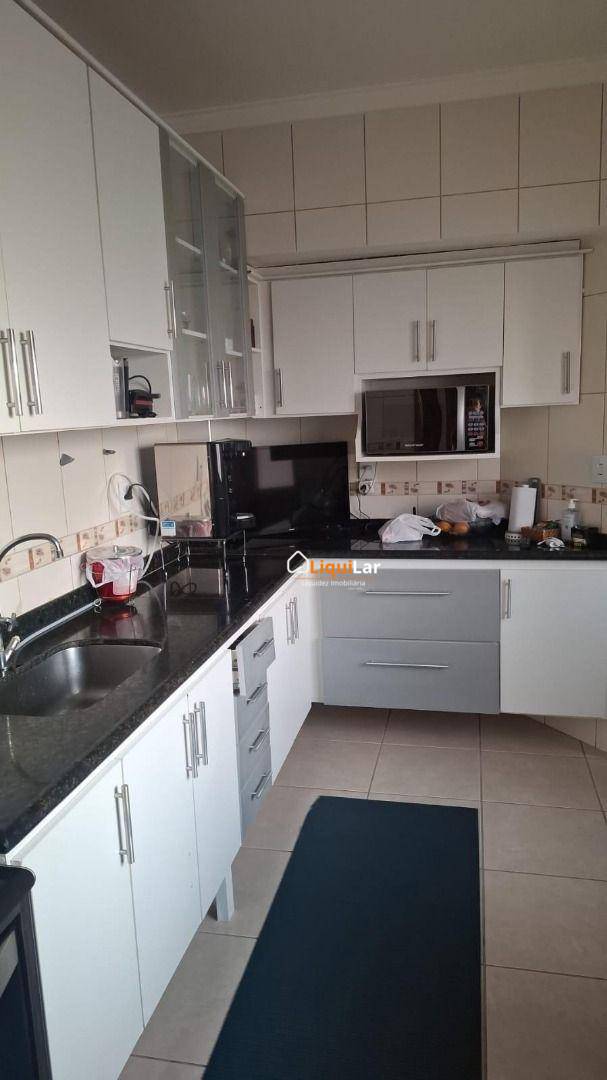 Apartamento, 3 quartos, 213 m² - Foto 4