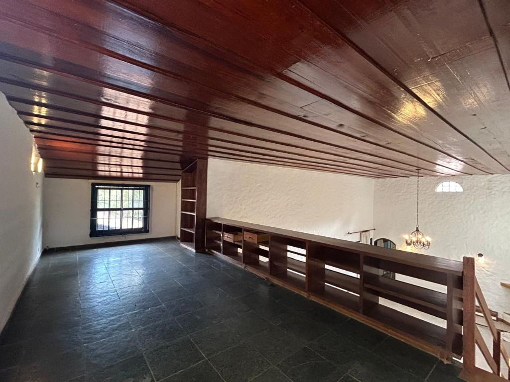 Casa de Condomínio à venda com 3 quartos, 210m² - Foto 8