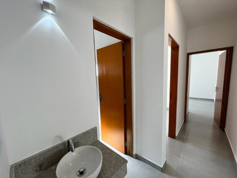 Casa à venda com 3 quartos, 306m² - Foto 10