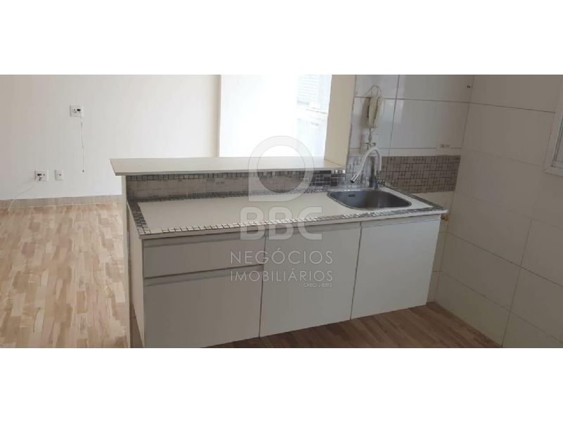 Apartamento à venda com 3 quartos, 82m² - Foto 7