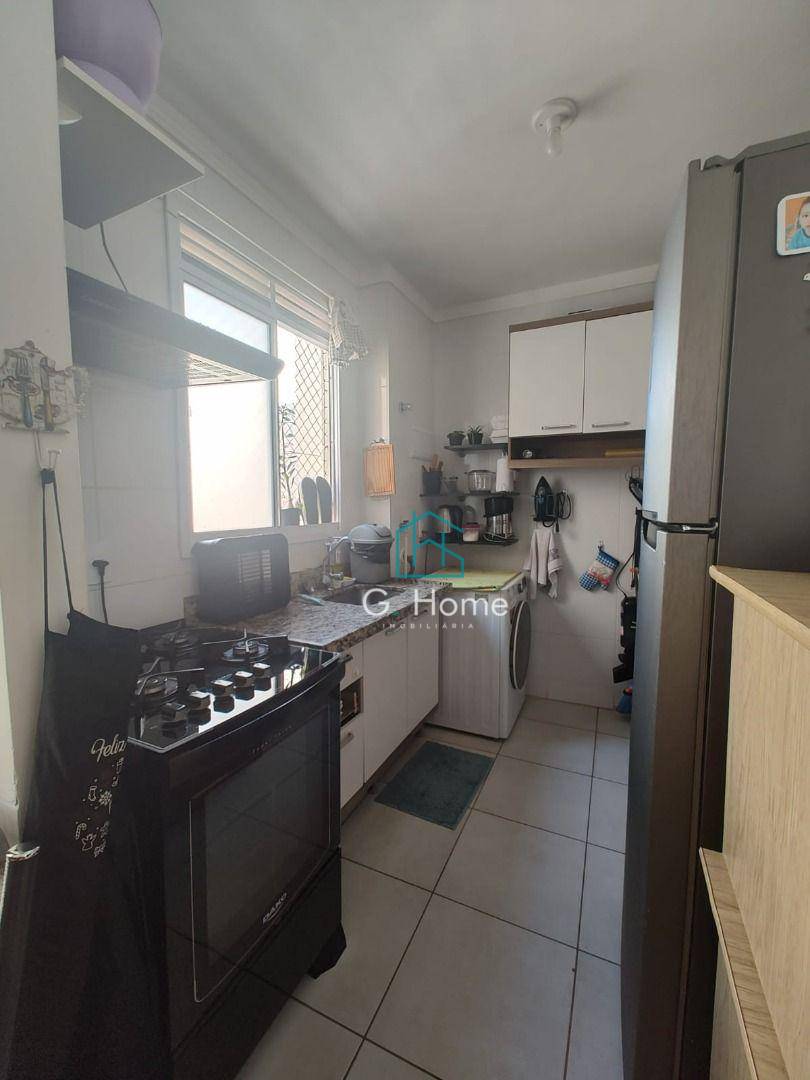 Apartamento à venda com 2 quartos, 40m² - Foto 11