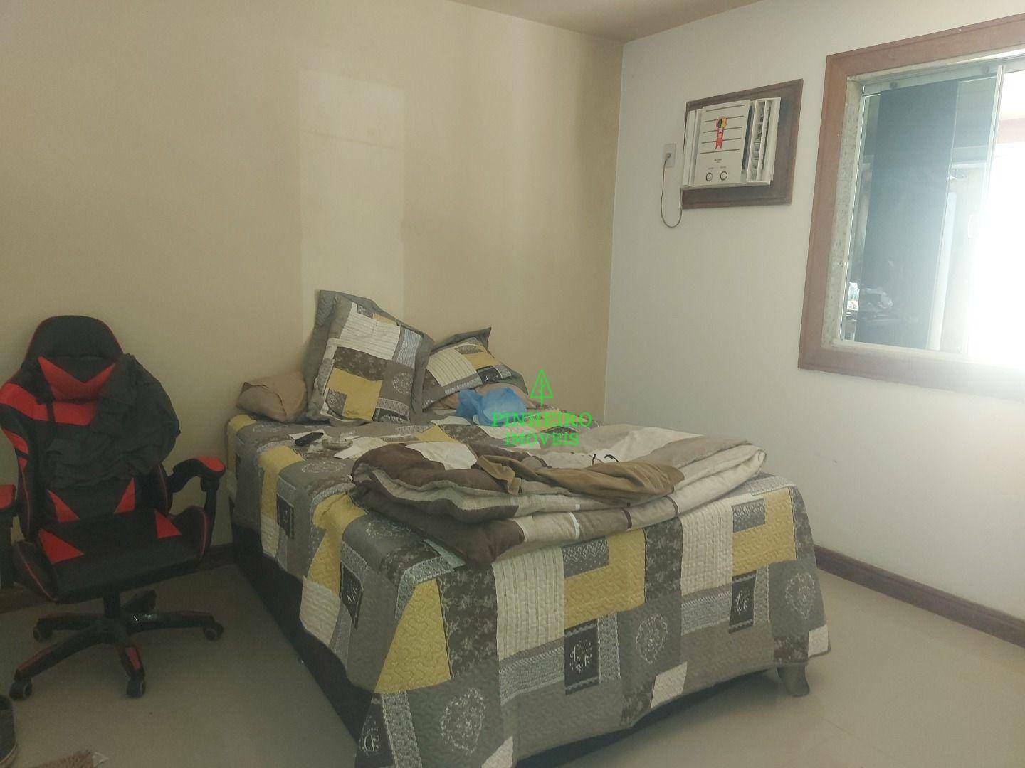 Casa à venda e aluguel com 3 quartos, 300m² - Foto 13