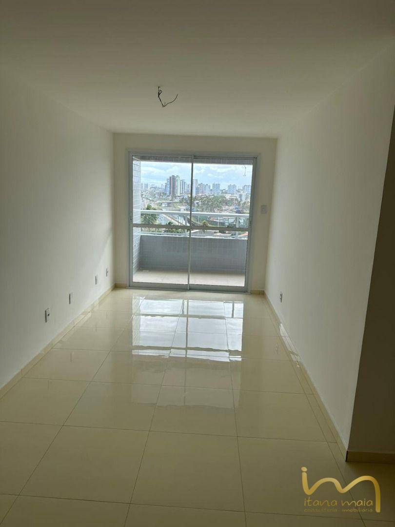 Apartamento à venda com 2 quartos, 62m² - Foto 8