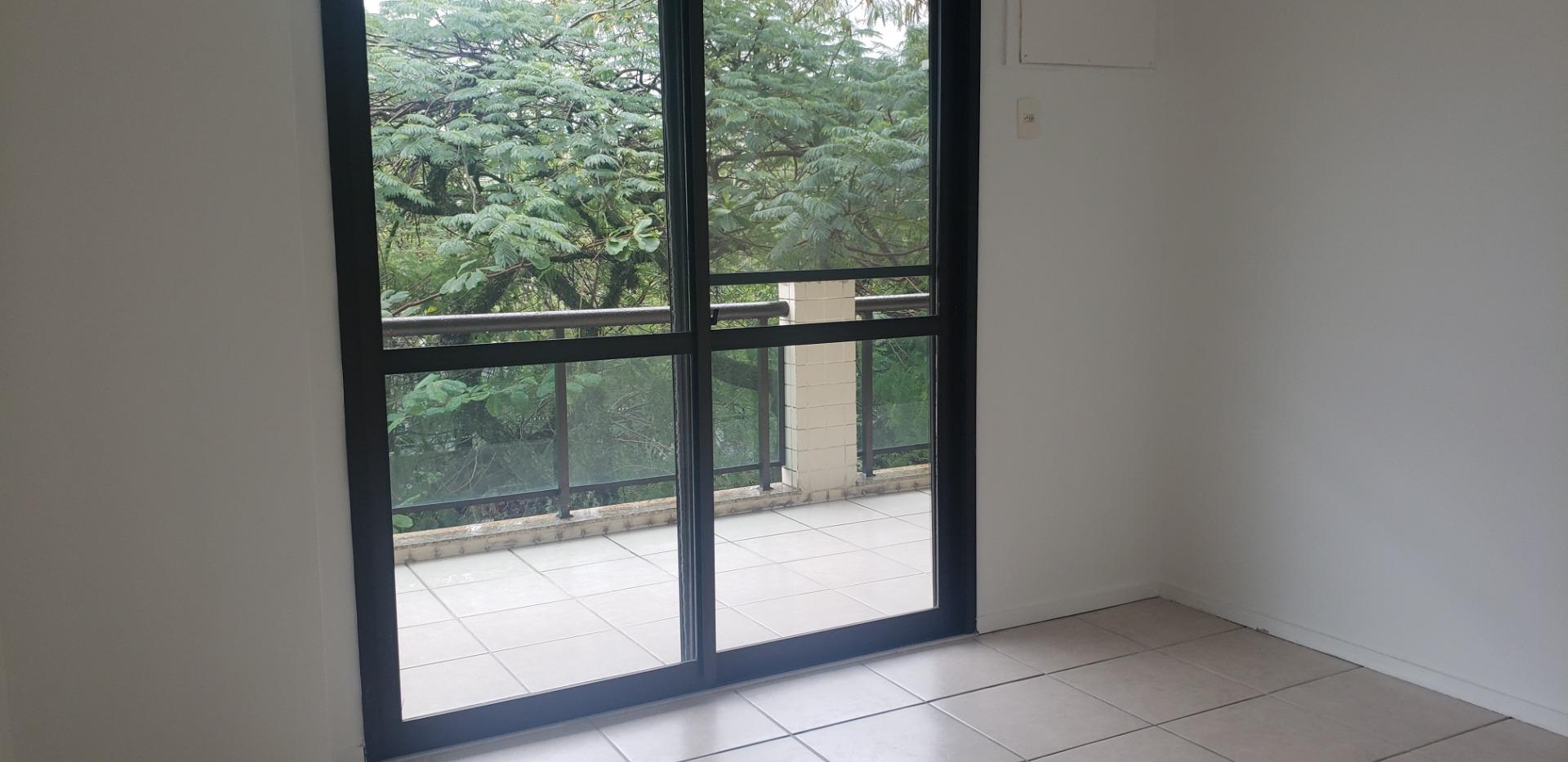 Apartamento à venda com 2 quartos, 100m² - Foto 9