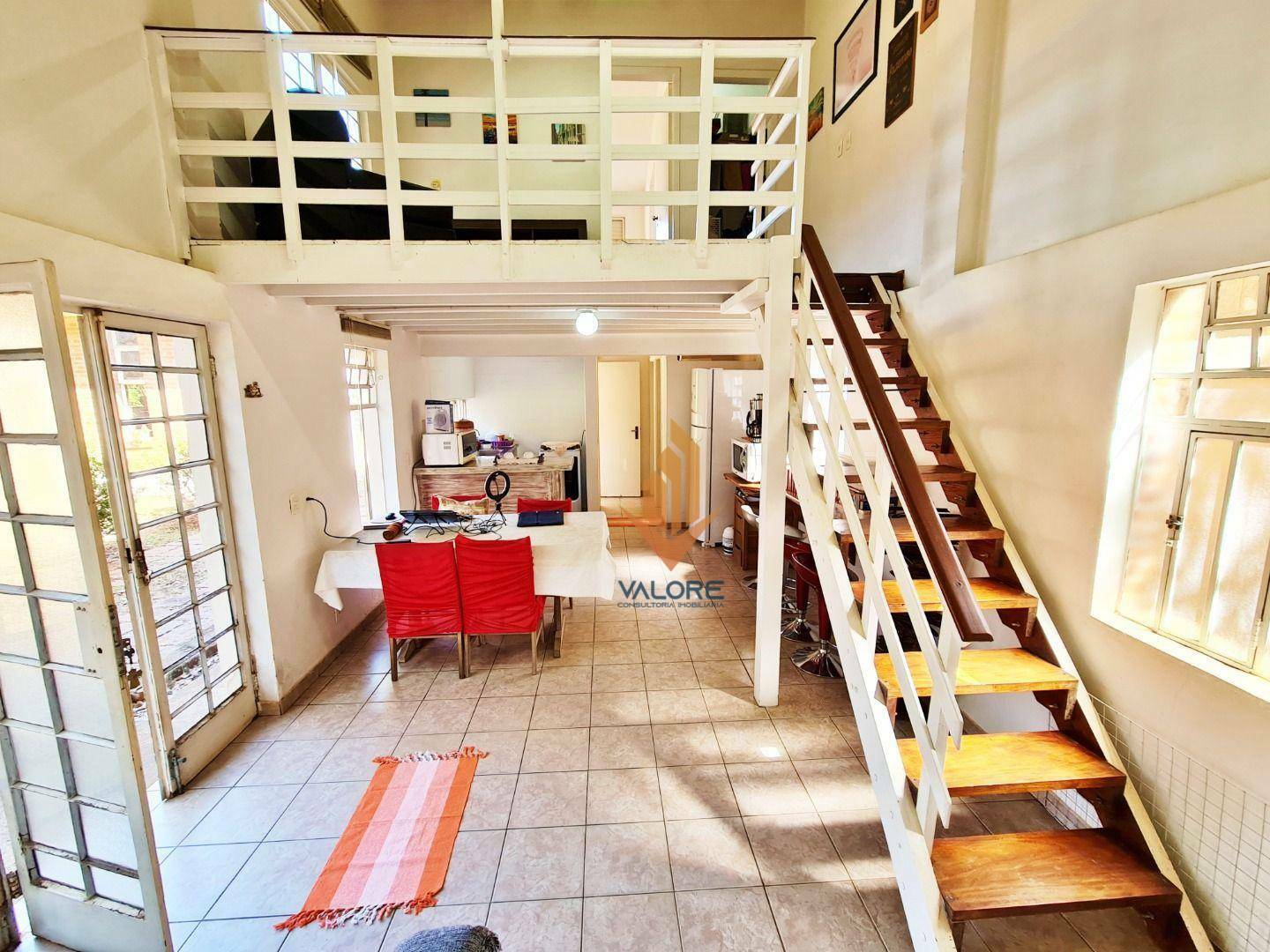 Casa à venda com 7 quartos, 397m² - Foto 8