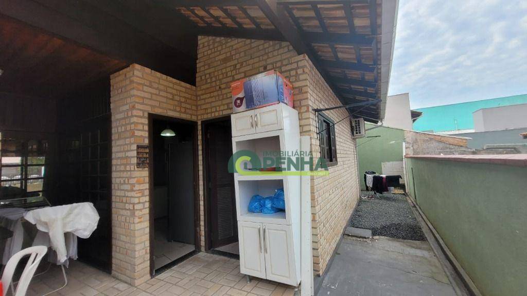 Casa à venda com 2 quartos, 140m² - Foto 17