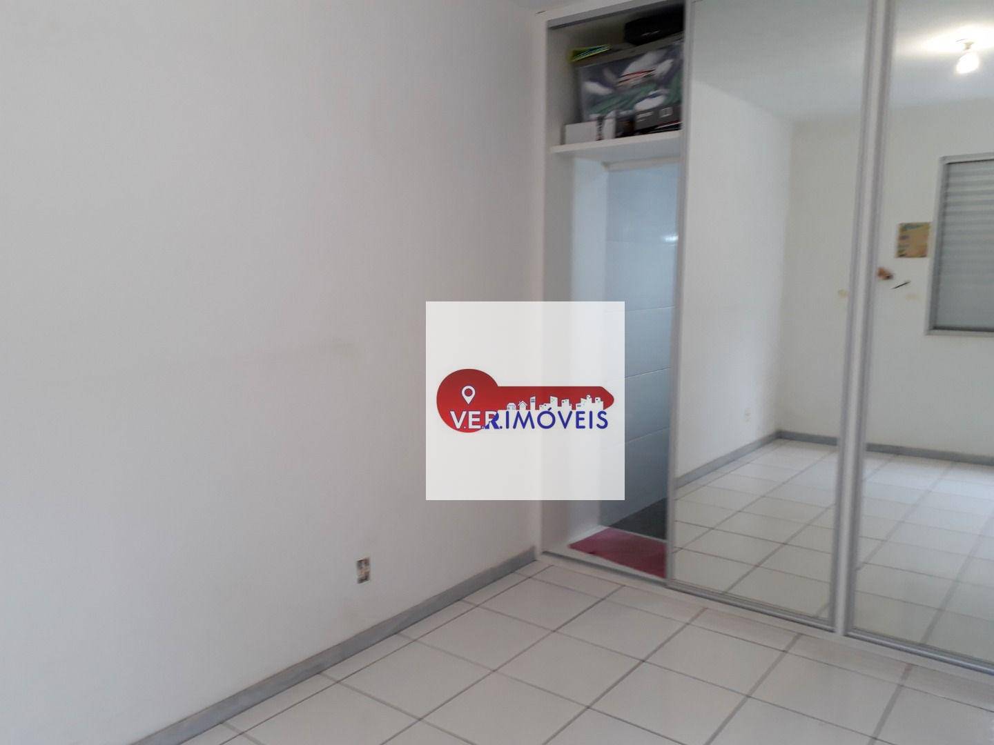 Apartamento à venda com 3 quartos, 131m² - Foto 35