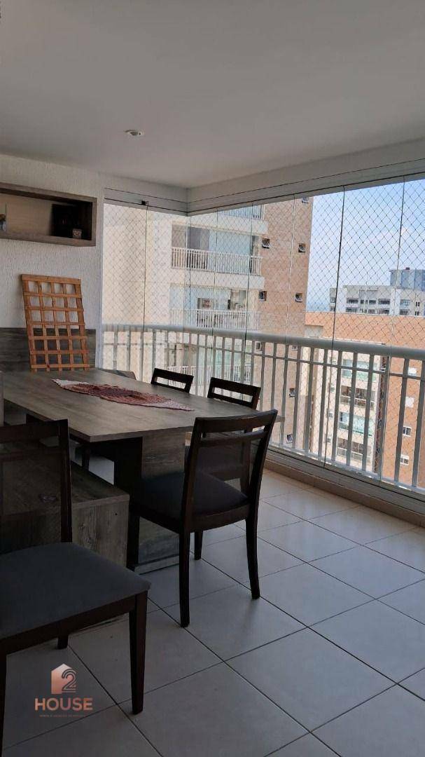 Apartamento para alugar com 4 quartos, 125m² - Foto 11