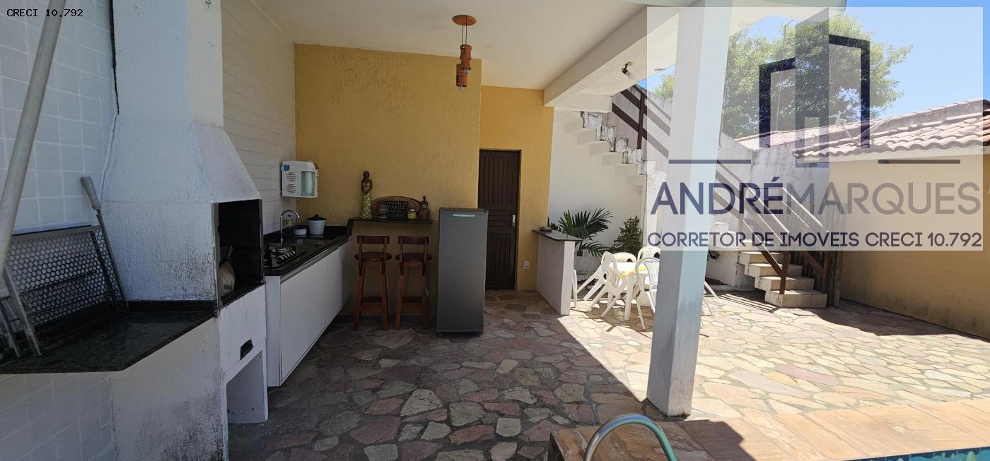Casa à venda com 5 quartos, 250m² - Foto 31