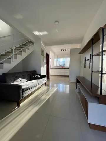 Casa para alugar com 2 quartos, 82m² - Foto 1