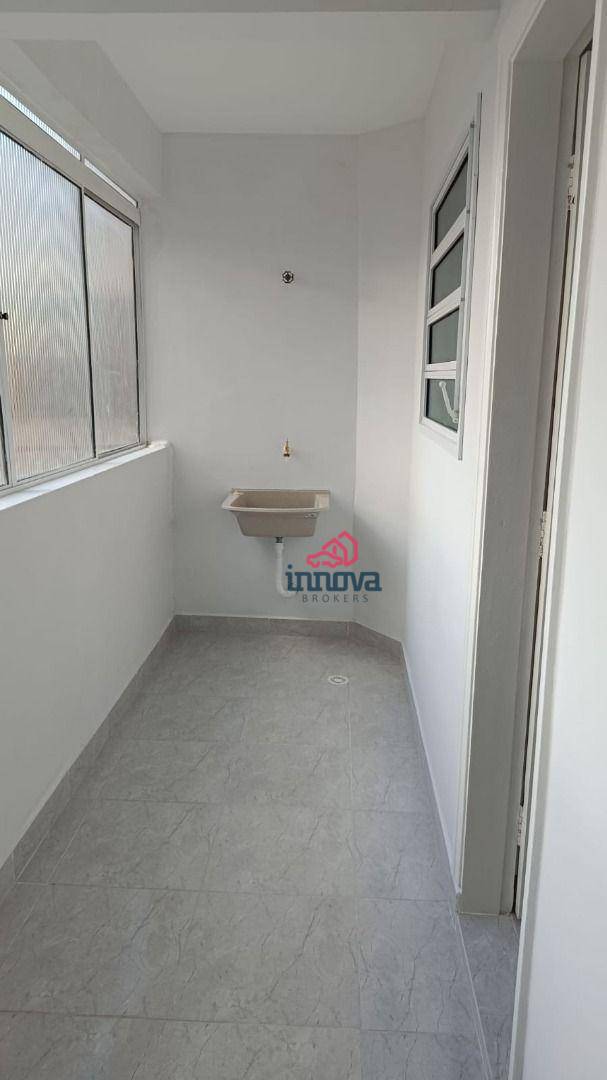 Apartamento à venda com 3 quartos, 112m² - Foto 8