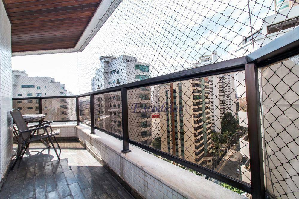 Apartamento à venda com 4 quartos, 300m² - Foto 11