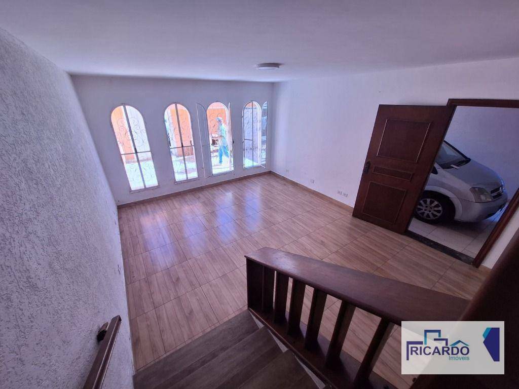 Sobrado à venda com 3 quartos, 190m² - Foto 4