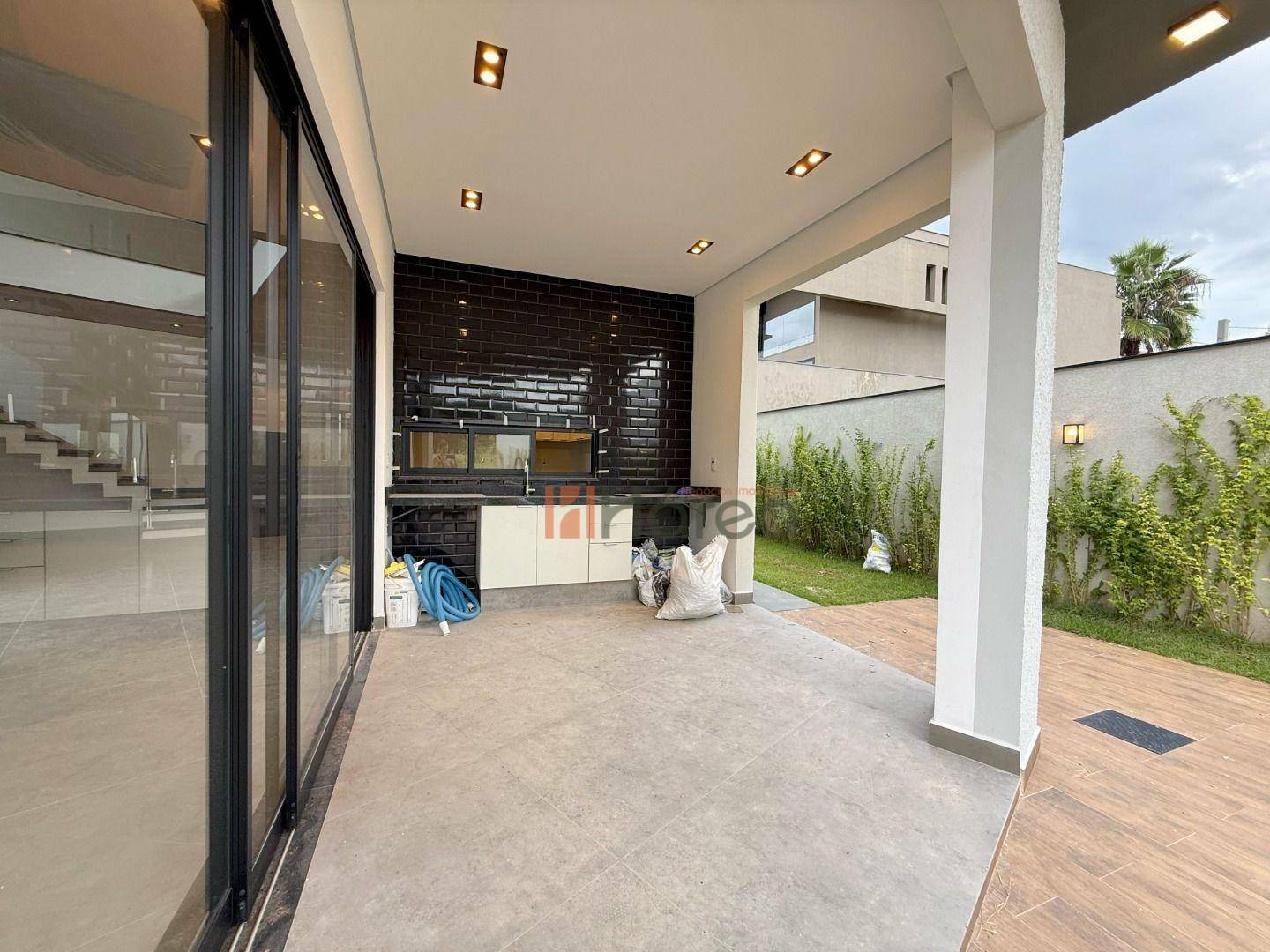 Sobrado à venda com 4 quartos, 228m² - Foto 29