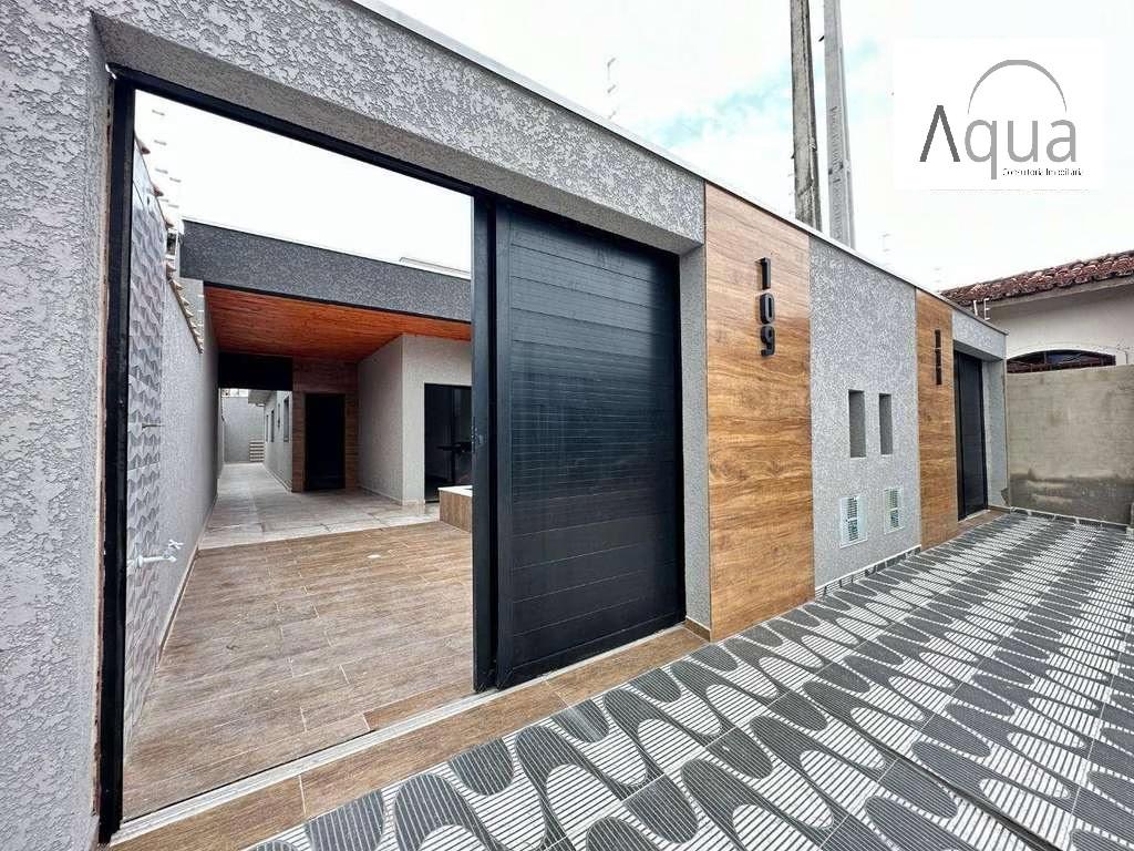 Casa à venda com 2 quartos, 125m² - Foto 2
