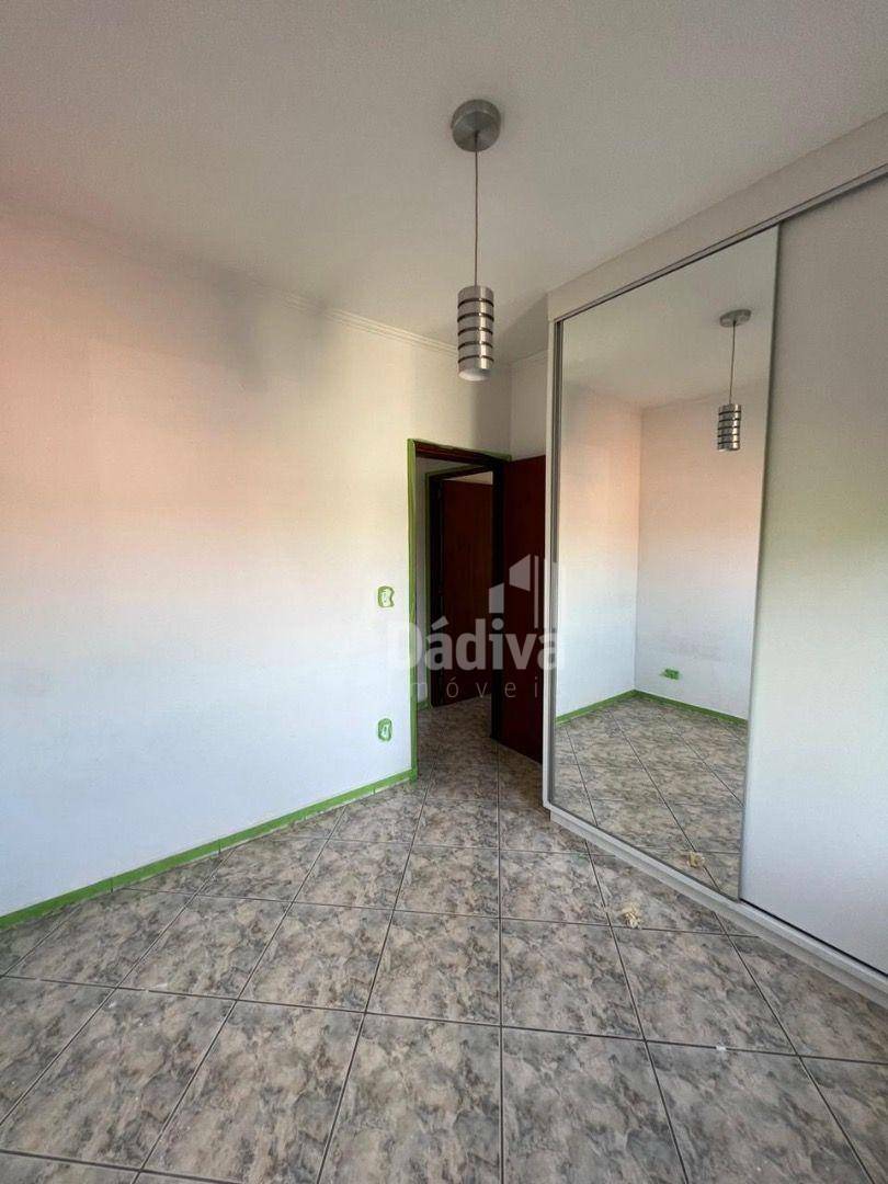 Casa à venda e aluguel com 3 quartos, 230m² - Foto 8