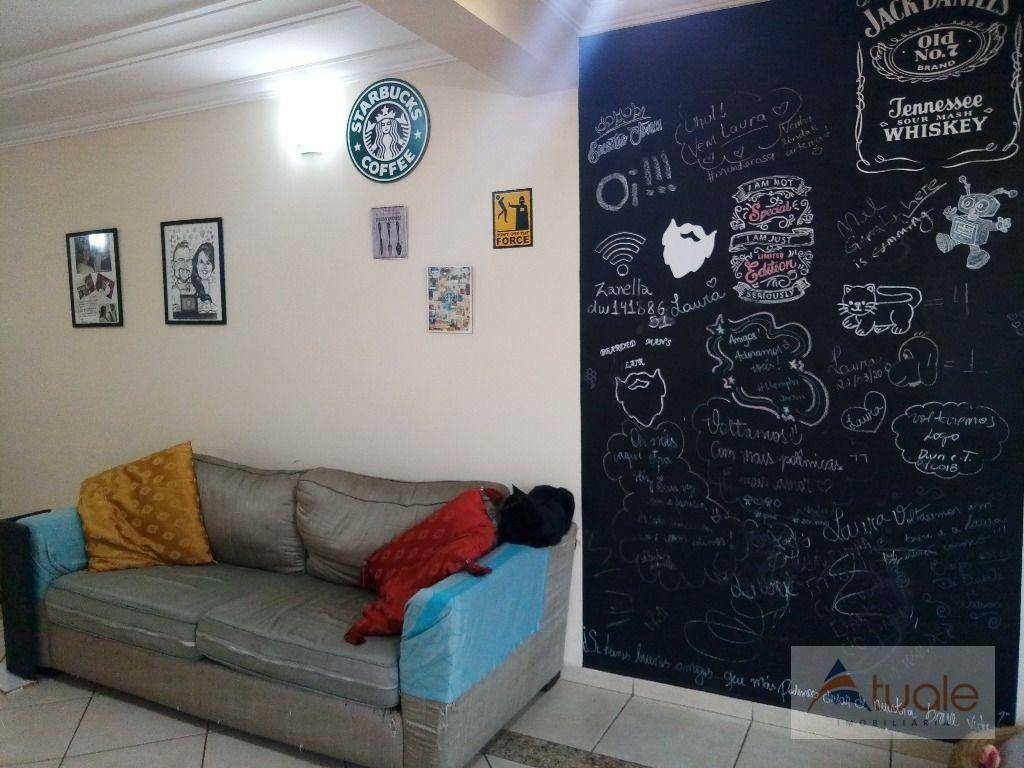 Casa à venda com 4 quartos, 300m² - Foto 7