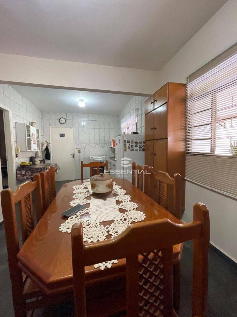 Casa à venda com 3 quartos, 120m² - Foto 26