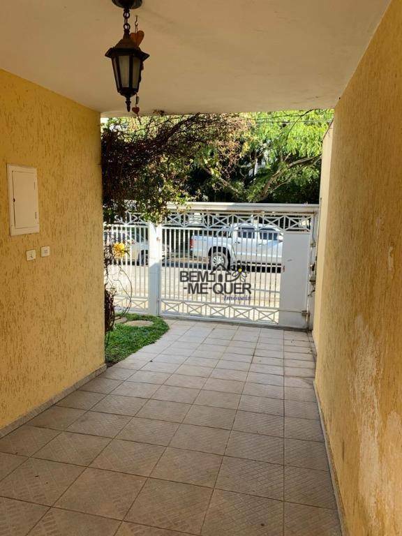 Casa à venda com 3 quartos, 300m² - Foto 45