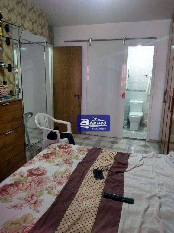 Apartamento à venda com 3 quartos, 97m² - Foto 20