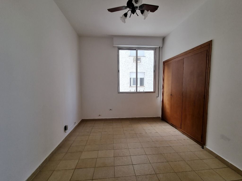 Apartamento à venda com 3 quartos, 140m² - Foto 12