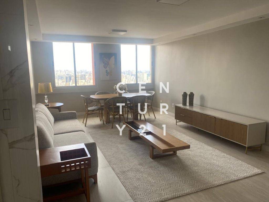 Apartamento à venda com 3 quartos, 135m² - Foto 4