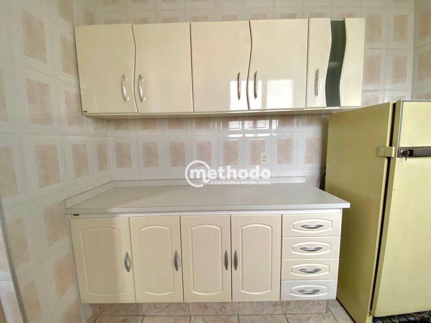 Apartamento à venda com 4 quartos, 140m² - Foto 8