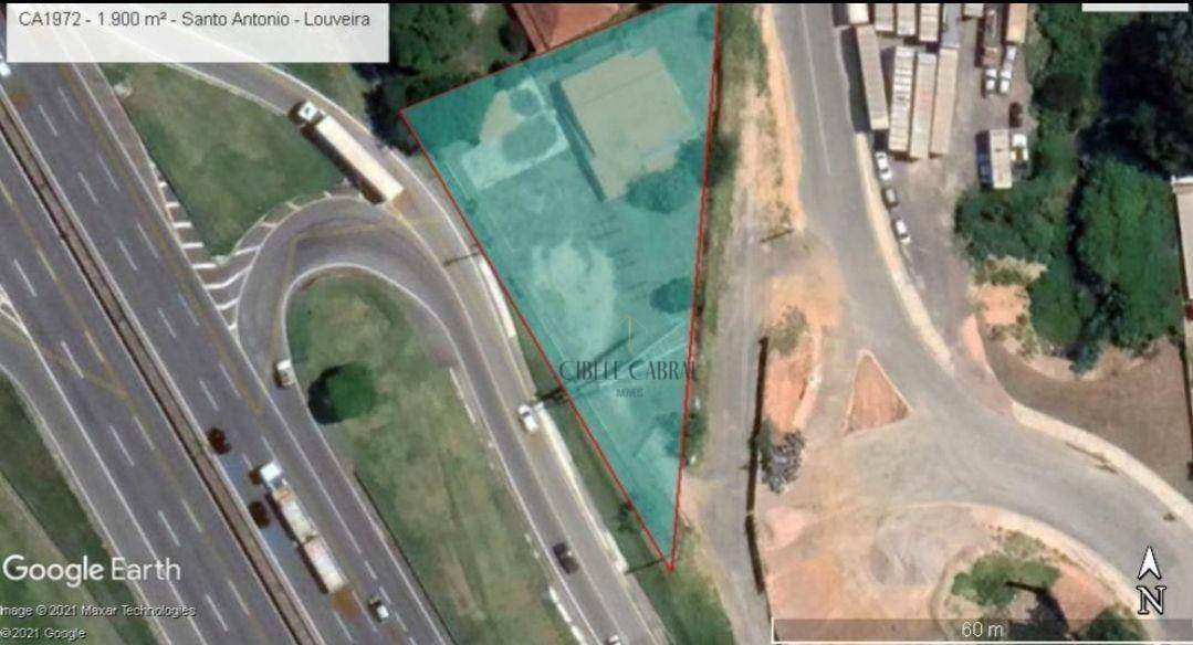 Casa para alugar com 4 quartos, 200m² - Foto 1