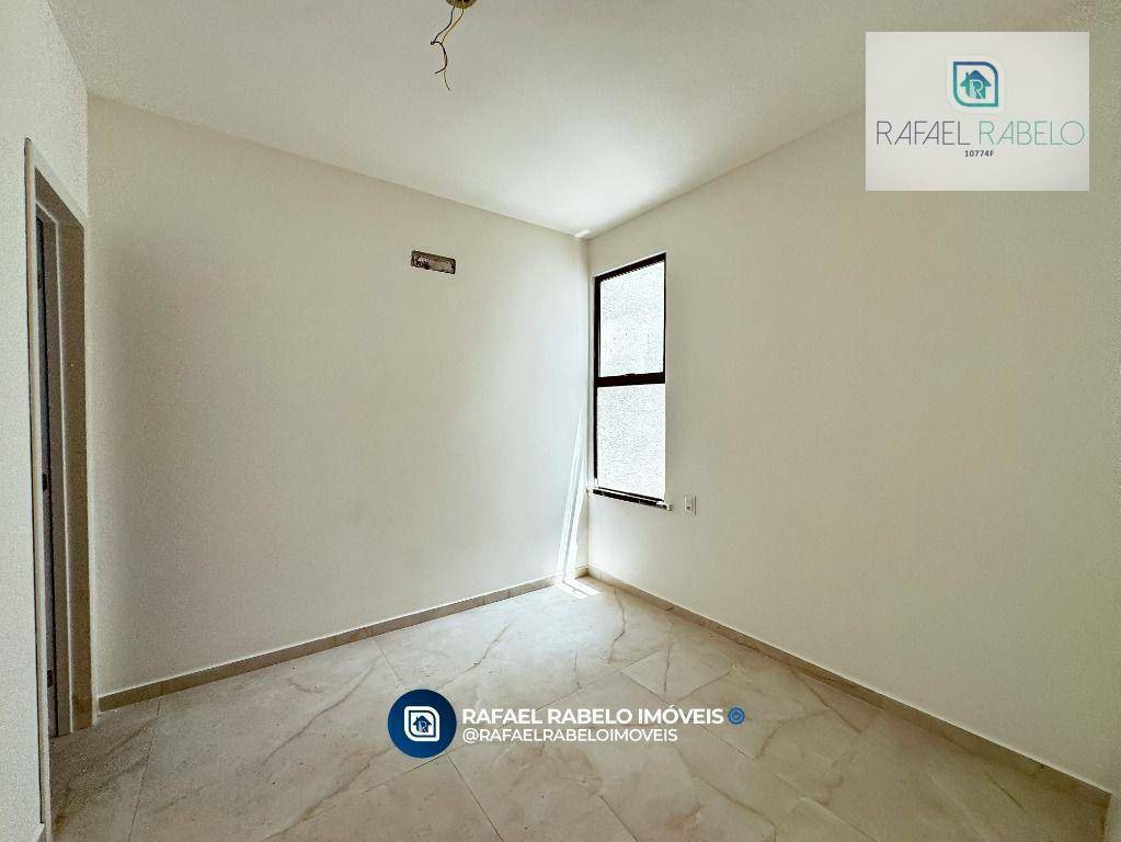 Casa à venda com 4 quartos, 133m² - Foto 10