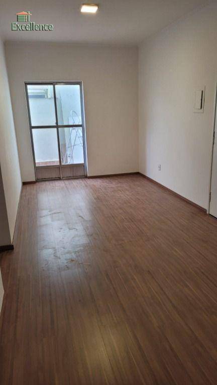 Apartamento à venda com 3 quartos, 100m² - Foto 10