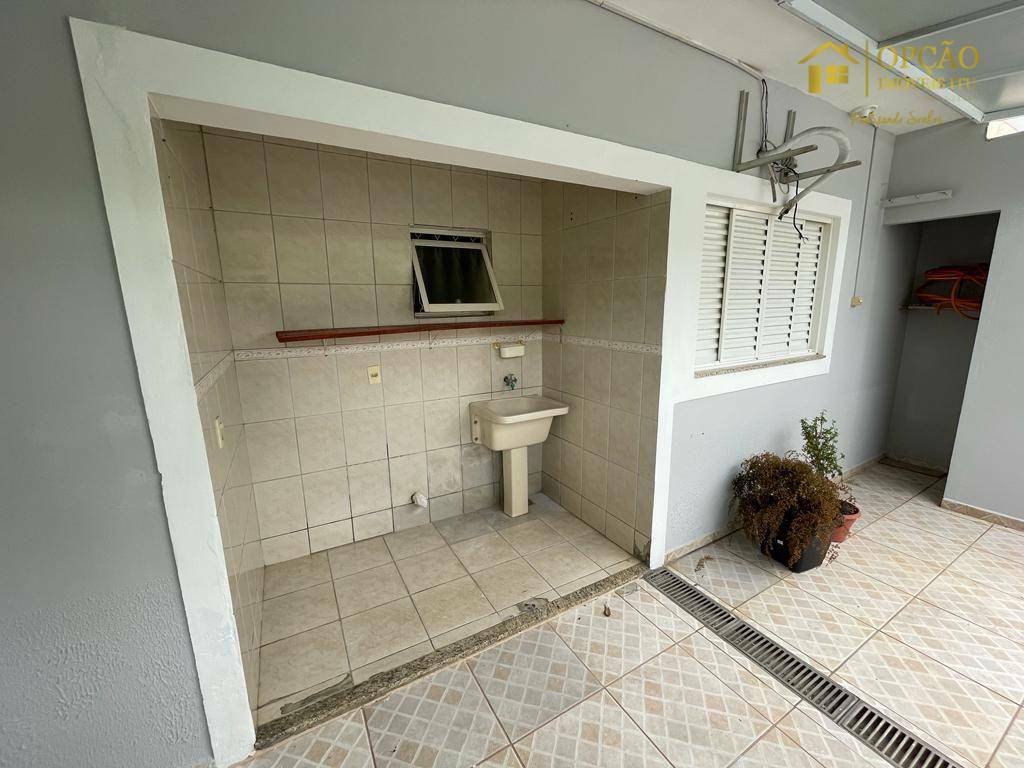 Casa à venda com 2 quartos, 127m² - Foto 14