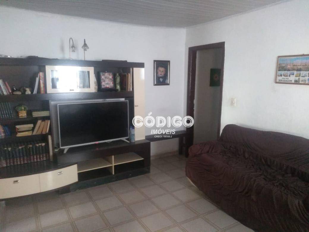 Casa à venda com 3 quartos, 120m² - Foto 2