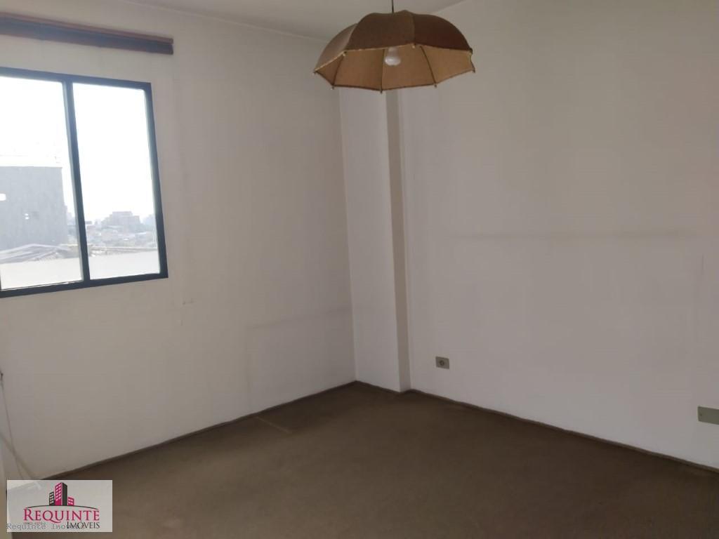 Apartamento à venda com 3 quartos, 80m² - Foto 18