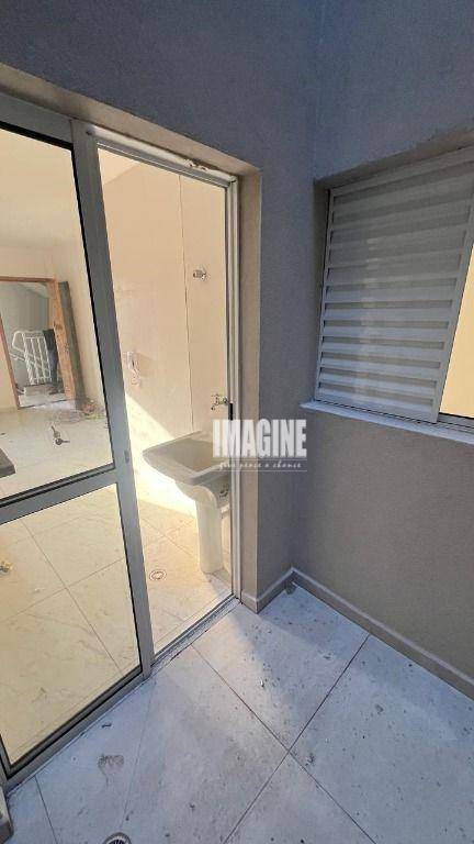 Apartamento à venda com 2 quartos, 37m² - Foto 6