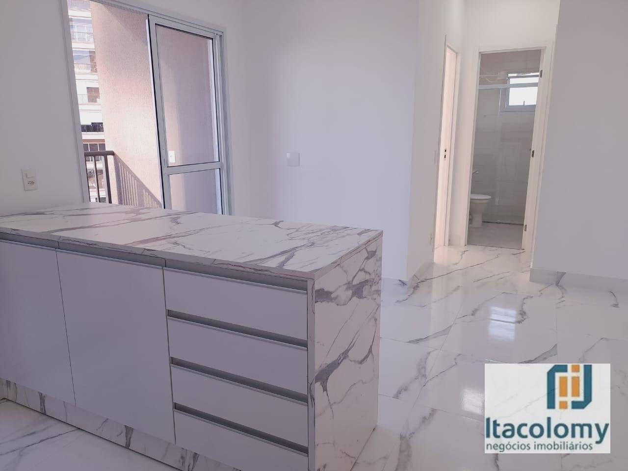 Apartamento à venda com 2 quartos, 52m² - Foto 1