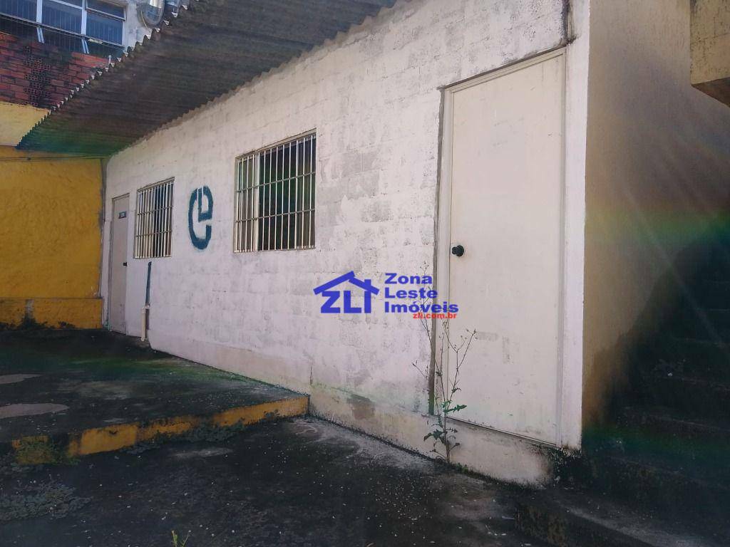 Sobrado à venda e aluguel com 3 quartos, 187m² - Foto 31