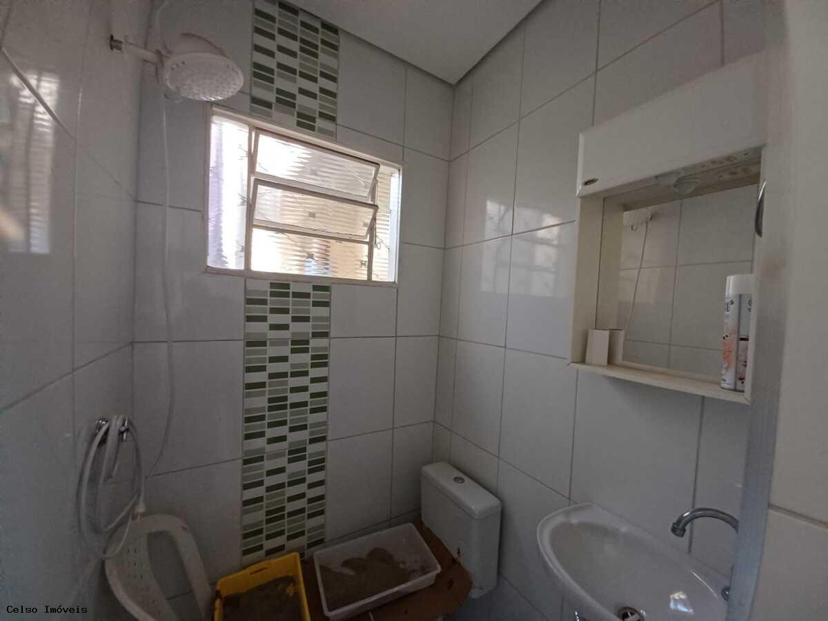 Casa à venda com 2 quartos, 120m² - Foto 14